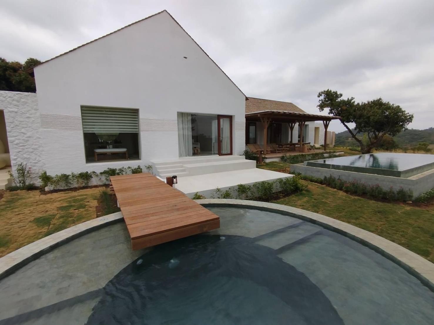 Roukh Kiri Khaoyai, The Centara Collection Villa Pak Chong Dış mekan fotoğraf